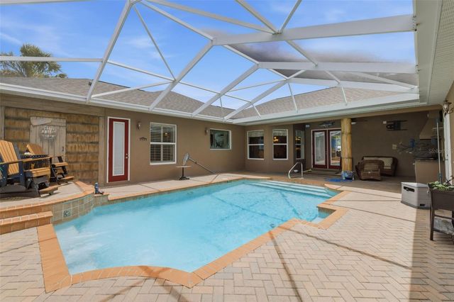 11145 MOUNTAIN MOCKINGBIRD RD, Weeki Wachee, FL 34614
