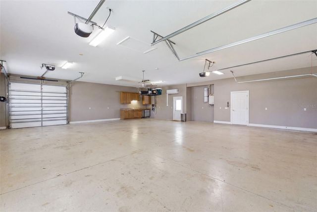 11145 MOUNTAIN MOCKINGBIRD RD, Weeki Wachee, FL 34614