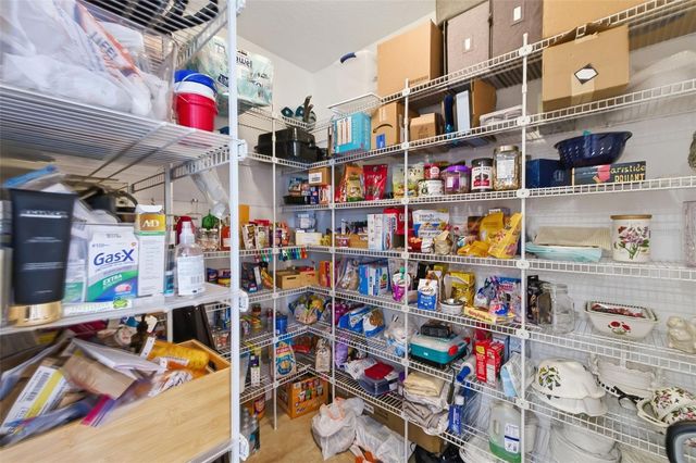 11145 MOUNTAIN MOCKINGBIRD RD, Weeki Wachee, FL 34614