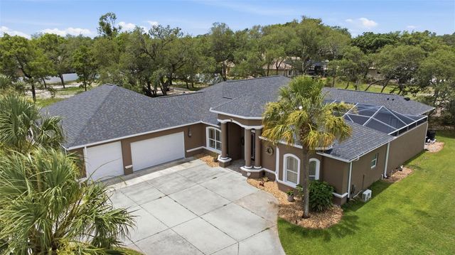 11145 MOUNTAIN MOCKINGBIRD RD, Weeki Wachee, FL 34614