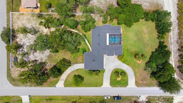 11145 MOUNTAIN MOCKINGBIRD RD, Weeki Wachee, FL 34614