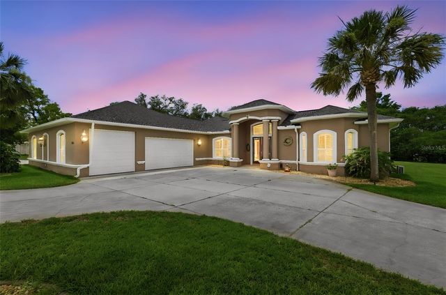 11145 MOUNTAIN MOCKINGBIRD RD, Weeki Wachee, FL 34614
