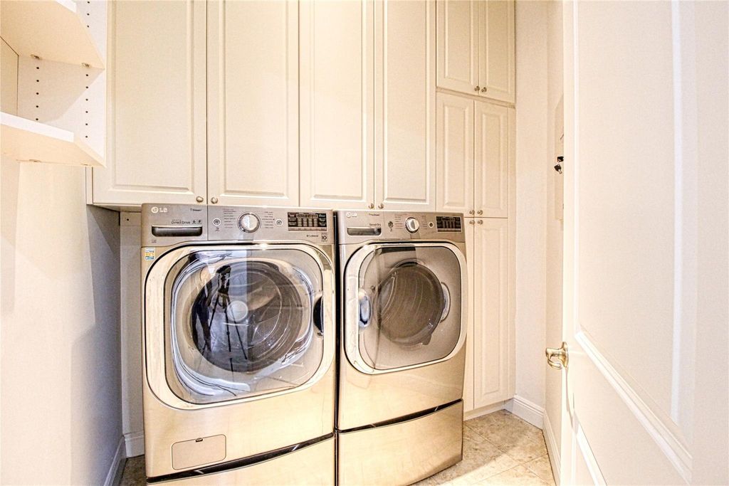 Image 17 of property listing at 7645 Old Thyme Ct 6B, Parkland, FL 33076