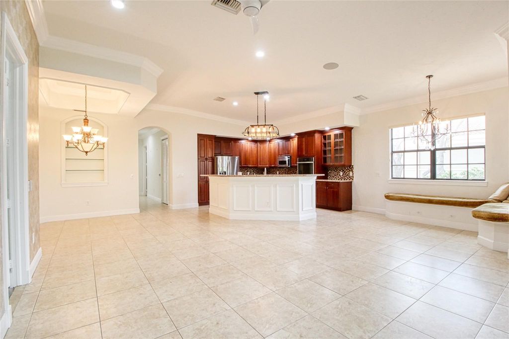 Image 20 of property listing at 7645 Old Thyme Ct 6B, Parkland, FL 33076