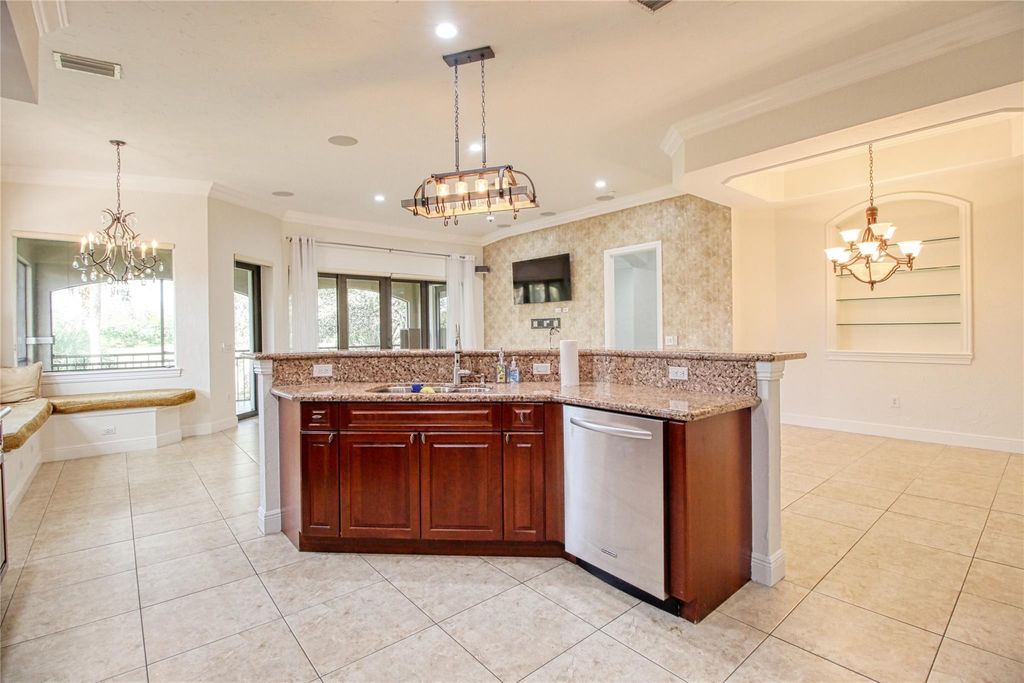 Image 25 of property listing at 7645 Old Thyme Ct 6B, Parkland, FL 33076