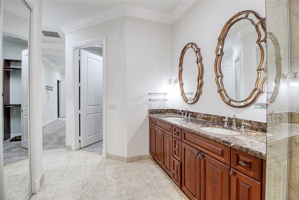 Image 30 of property listing at 7645 Old Thyme Ct 6B, Parkland, FL 33076