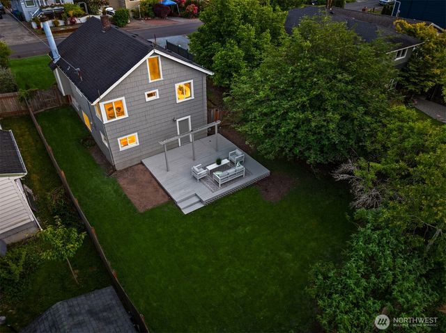 312 NW 88th Street, Seattle, WA 98117