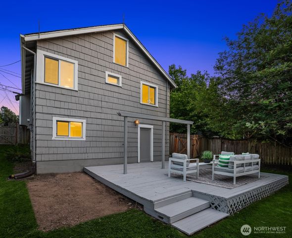 312 NW 88th Street, Seattle, WA 98117