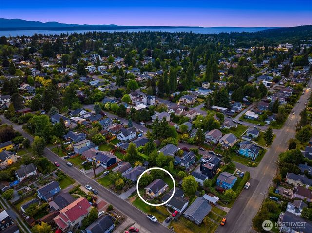 312 NW 88th Street, Seattle, WA 98117