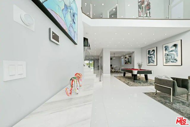 14817 Otsego Street, Sherman Oaks, CA 91403