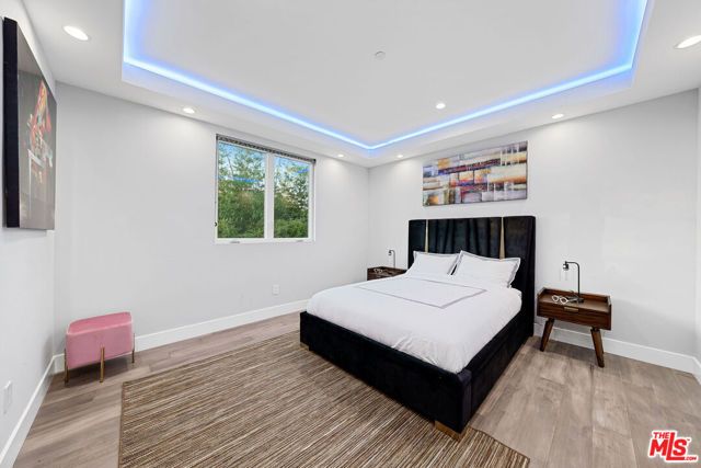 14817 Otsego Street, Sherman Oaks, CA 91403