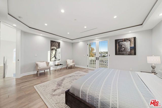 14817 Otsego Street, Sherman Oaks, CA 91403