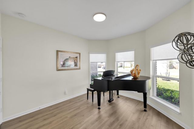 8110 James Franklin Street, Houston, TX 77088