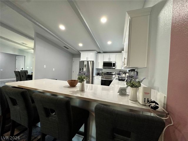 2412 Vista Colina Street, Henderson, NV 89014