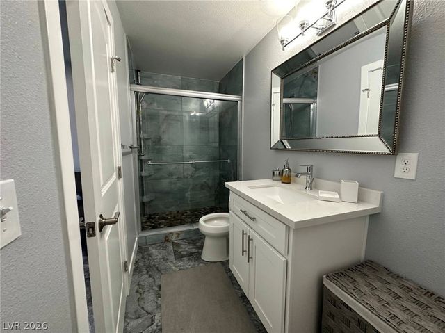 2412 Vista Colina Street, Henderson, NV 89014