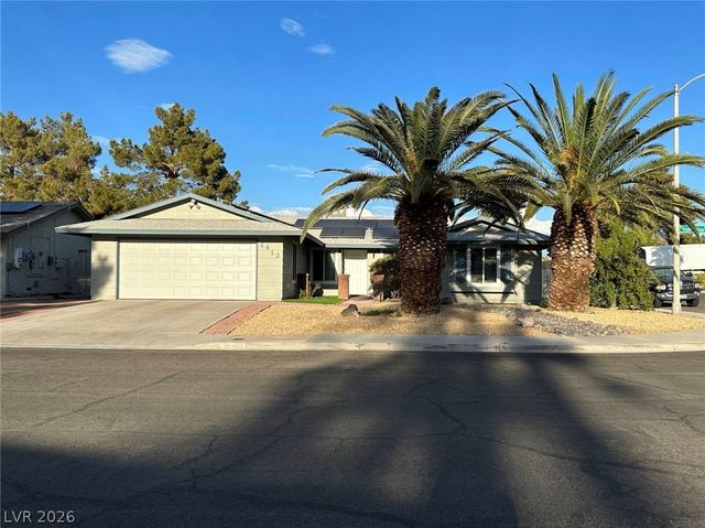 2412 Vista Colina Street, Henderson, NV 89014