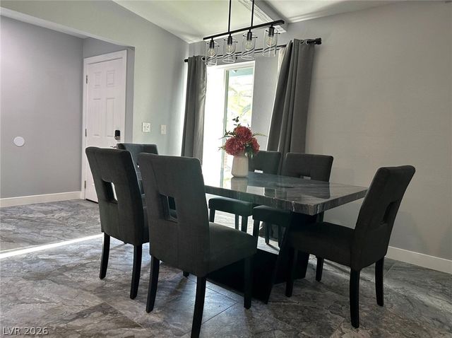 2412 Vista Colina Street, Henderson, NV 89014