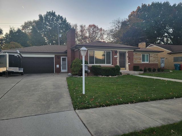 23155 Raven Avenue, Eastpointe, MI 48021