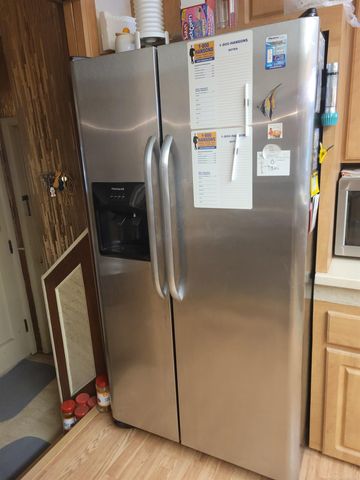 23155 Raven Avenue, Eastpointe, MI 48021