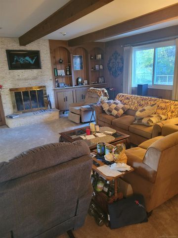 23155 Raven Avenue, Eastpointe, MI 48021