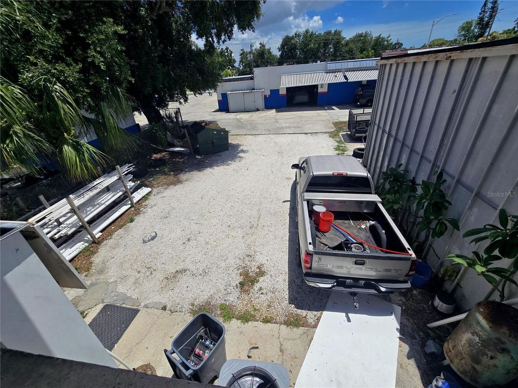 1315 12TH AVENUE W, BRADENTON, FL 34205 — photo 4