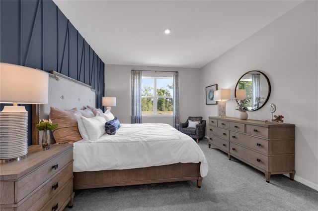 1745 BLUE LAGOON CIRCLE, Mascotte, FL 34753