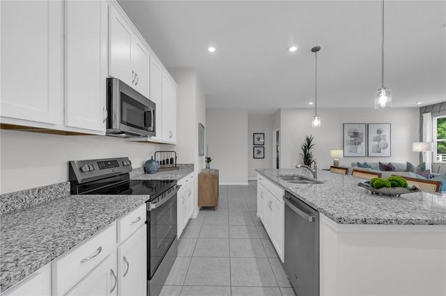 1745 BLUE LAGOON CIRCLE, Mascotte, FL 34753