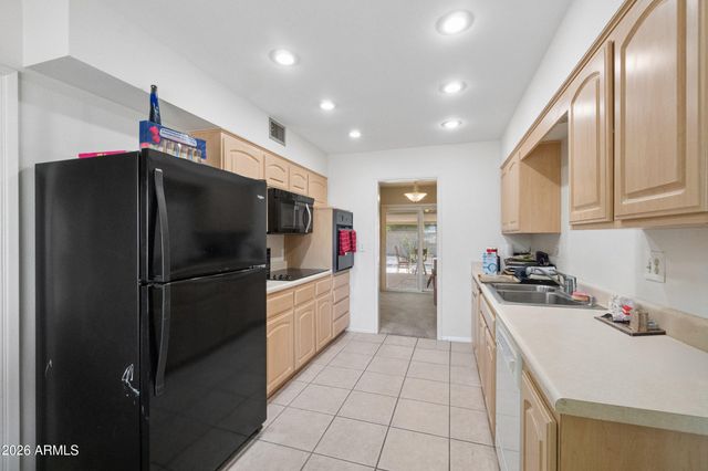 14215 N BOSWELL Boulevard, Sun City, AZ 85351
