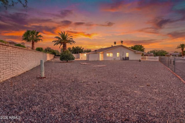 14215 N BOSWELL Boulevard, Sun City, AZ 85351