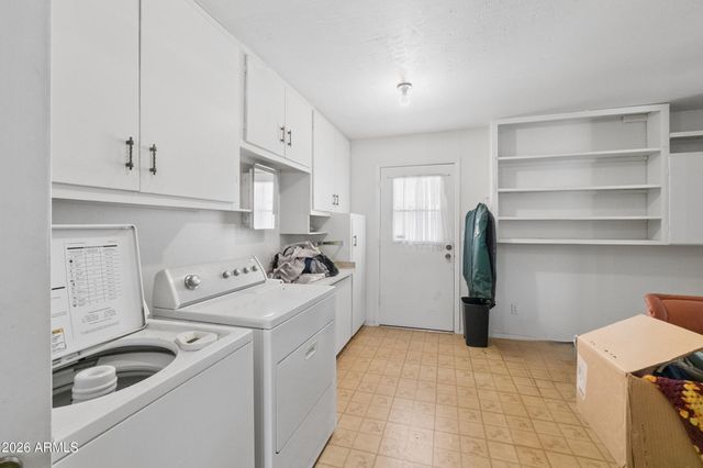14215 N BOSWELL Boulevard, Sun City, AZ 85351
