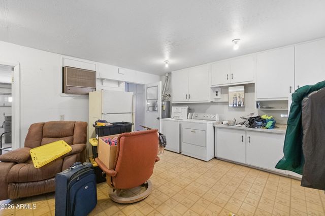 14215 N BOSWELL Boulevard, Sun City, AZ 85351