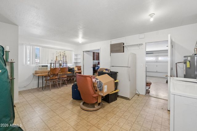 14215 N BOSWELL Boulevard, Sun City, AZ 85351