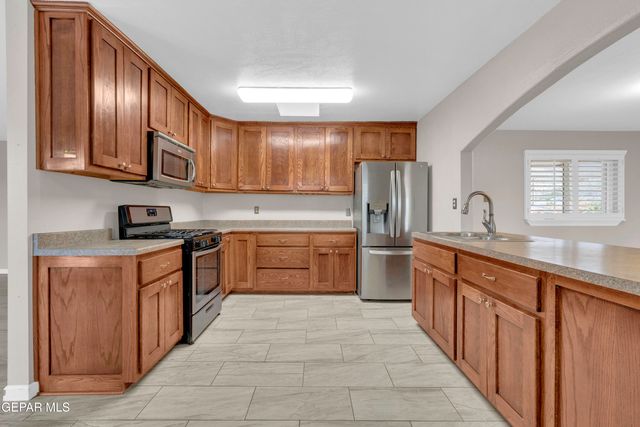 8708 MAGNETIC STREET Street, El Paso, TX 79904