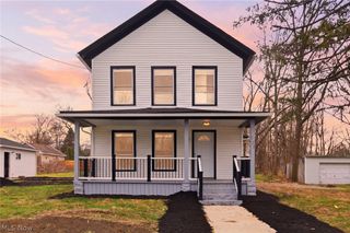 950 Park Avenue, Amherst, OH 44001