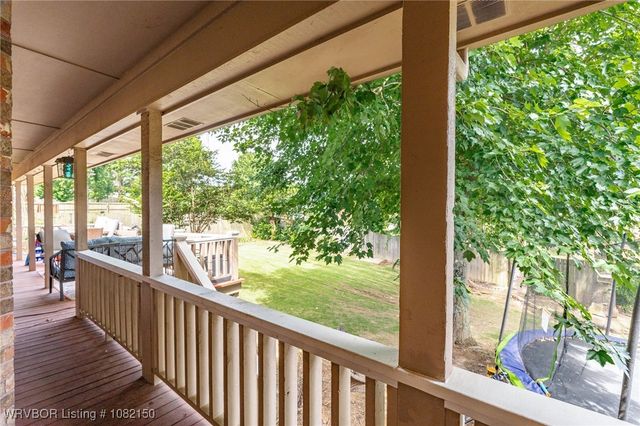 712 Jenny Wren Street, Van Buren, AR 72956