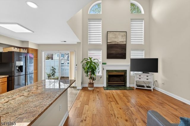 307 HANNAH WAY, Bridgewater Twp., NJ 08807