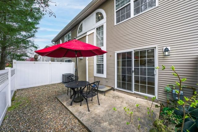 307 HANNAH WAY, Bridgewater Twp., NJ 08807