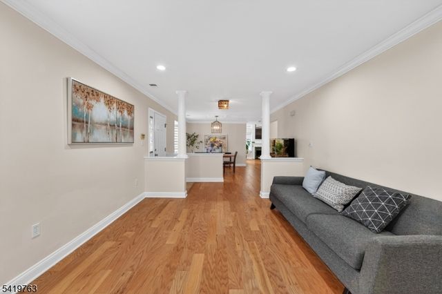 307 HANNAH WAY, Bridgewater Twp., NJ 08807