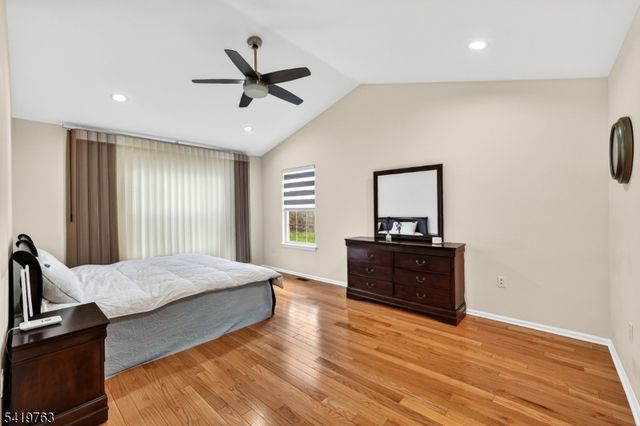 307 HANNAH WAY, Bridgewater Twp., NJ 08807