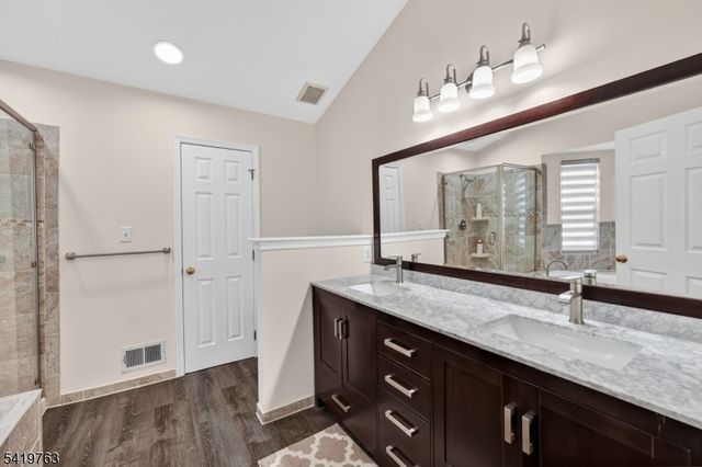 307 HANNAH WAY, Bridgewater Twp., NJ 08807