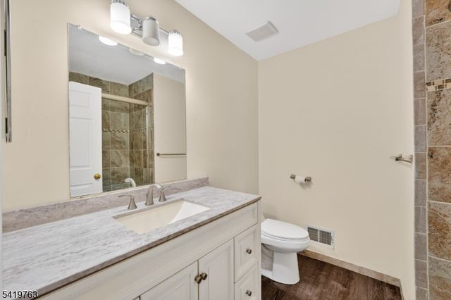 307 HANNAH WAY, Bridgewater Twp., NJ 08807