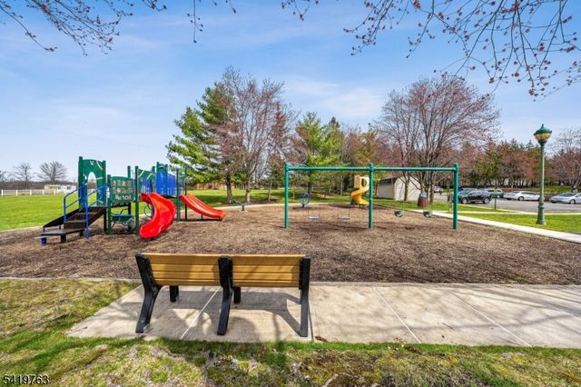 307 HANNAH WAY, Bridgewater Twp., NJ 08807