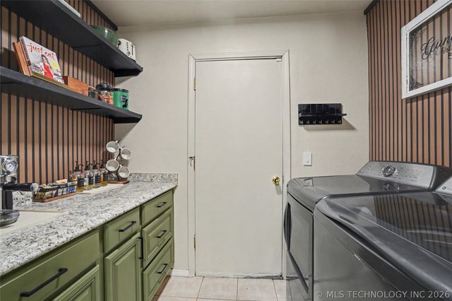1915 N Eucalyptus Court, Broken Arrow, OK 74012