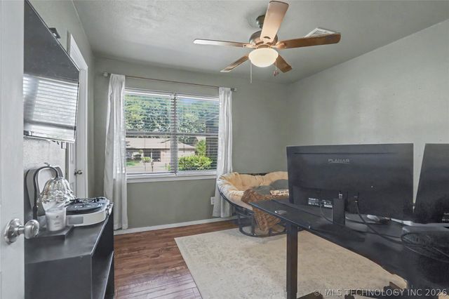 1915 N Eucalyptus Court, Broken Arrow, OK 74012