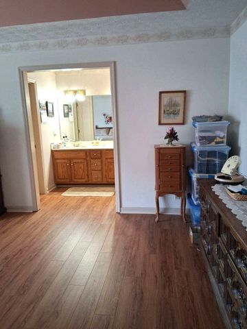 3168 Maxey Rd, Cedar Hill, TN 37032