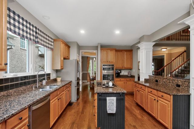 4577 Winfield Dr, Nashville, TN 37211