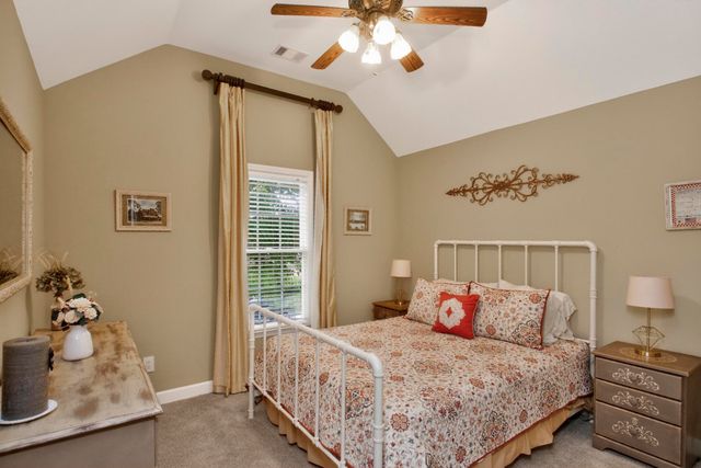 4577 Winfield Dr, Nashville, TN 37211