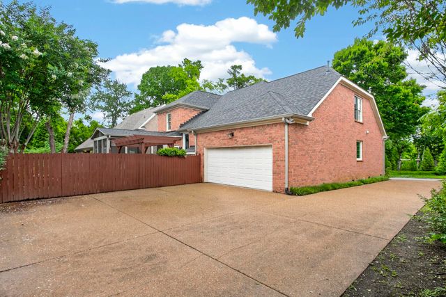 4577 Winfield Dr, Nashville, TN 37211