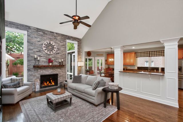 4577 Winfield Dr, Nashville, TN 37211
