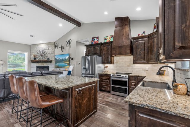 1149 Signal Road, Quinlan, TX 75474